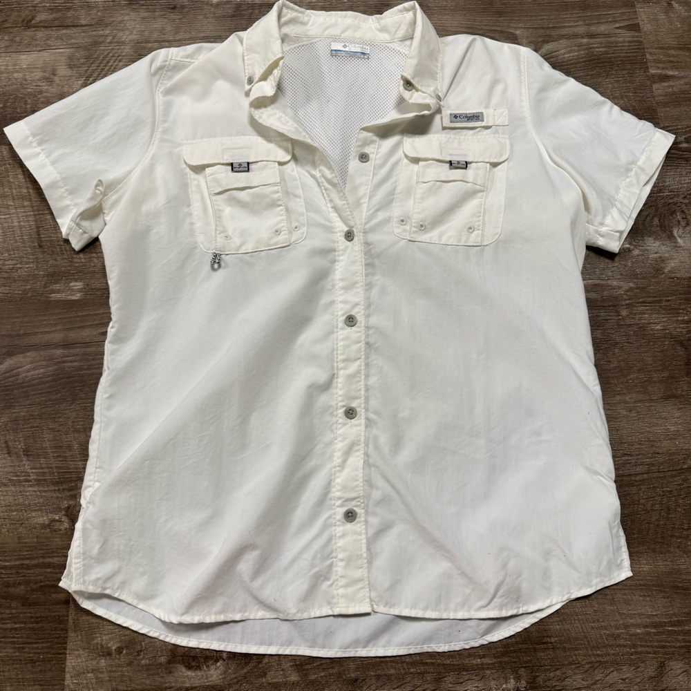 Columbia Planet Fitness White Button Front Shirt Size Medium